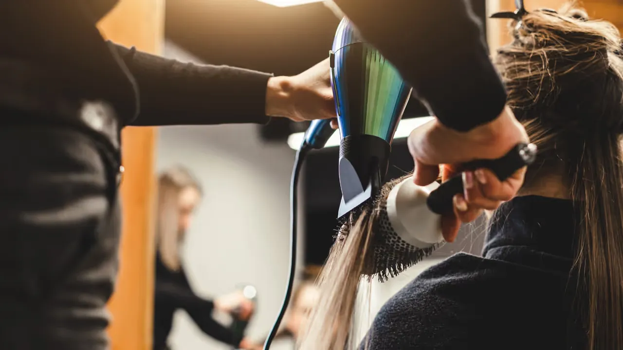 Hitta rätt vård för ditt hår